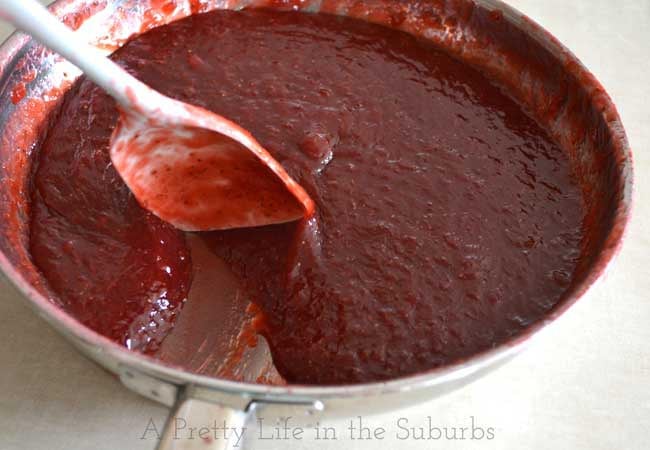 How Jam Looks When It's Cooked {A-Pretty-Life}